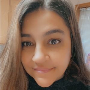 Meet your Posher, Arika